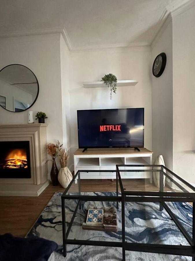 3 Bed Flat With Pool Table Lejlighed Cambridge  Eksteriør billede